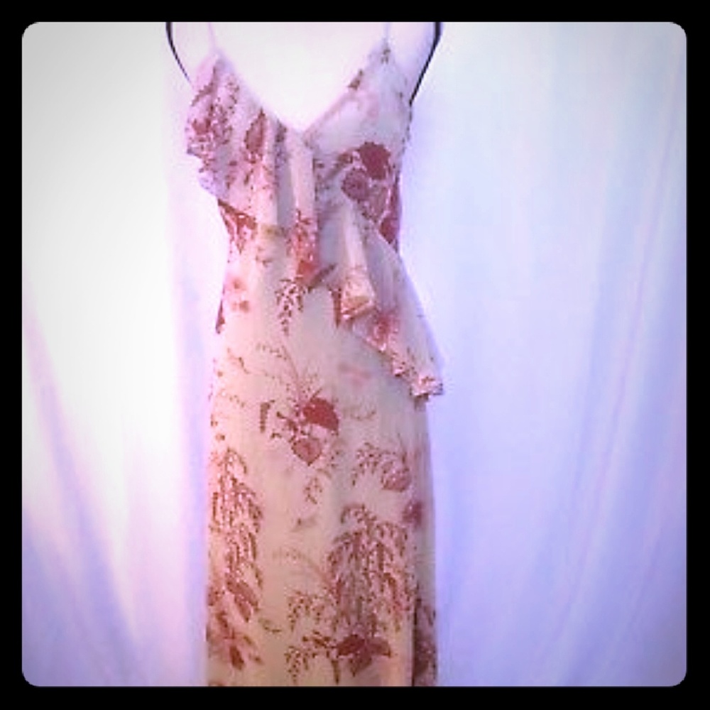 ⭐NEWNEW⭐ASOS  Floral Assymetirical Ruffle